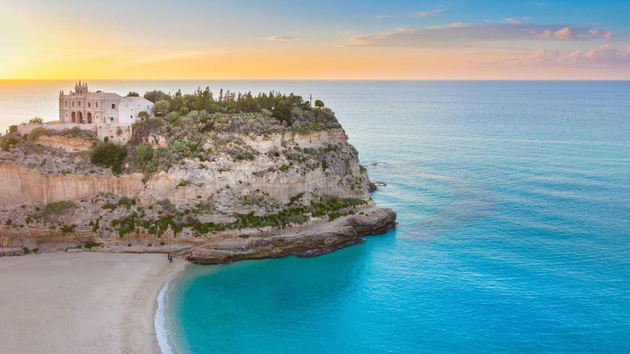 Sunset Beach Club Tropea Exterior foto